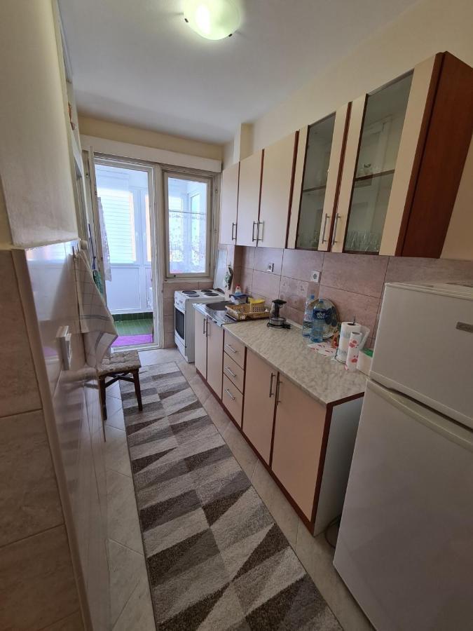 City Centar Apartment Тиват Екстер'єр фото