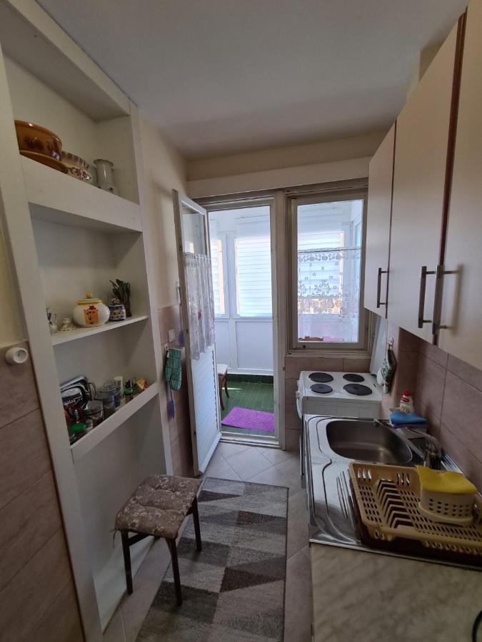 City Centar Apartment Тиват Екстер'єр фото