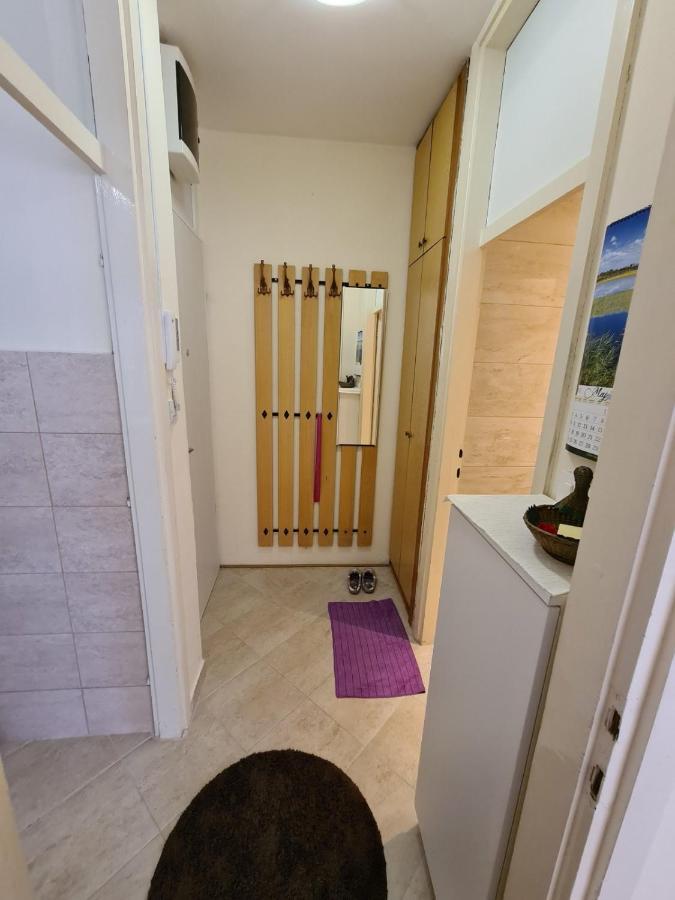 City Centar Apartment Тиват Екстер'єр фото